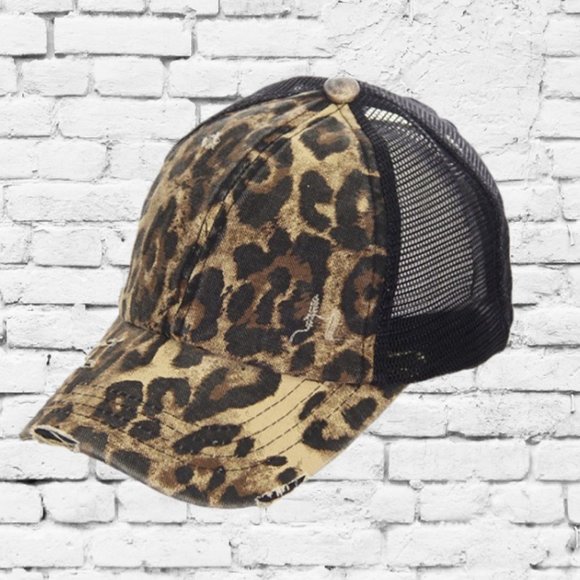 Leopard Criss Cross Ponytail Hat - Picture 2 of 2